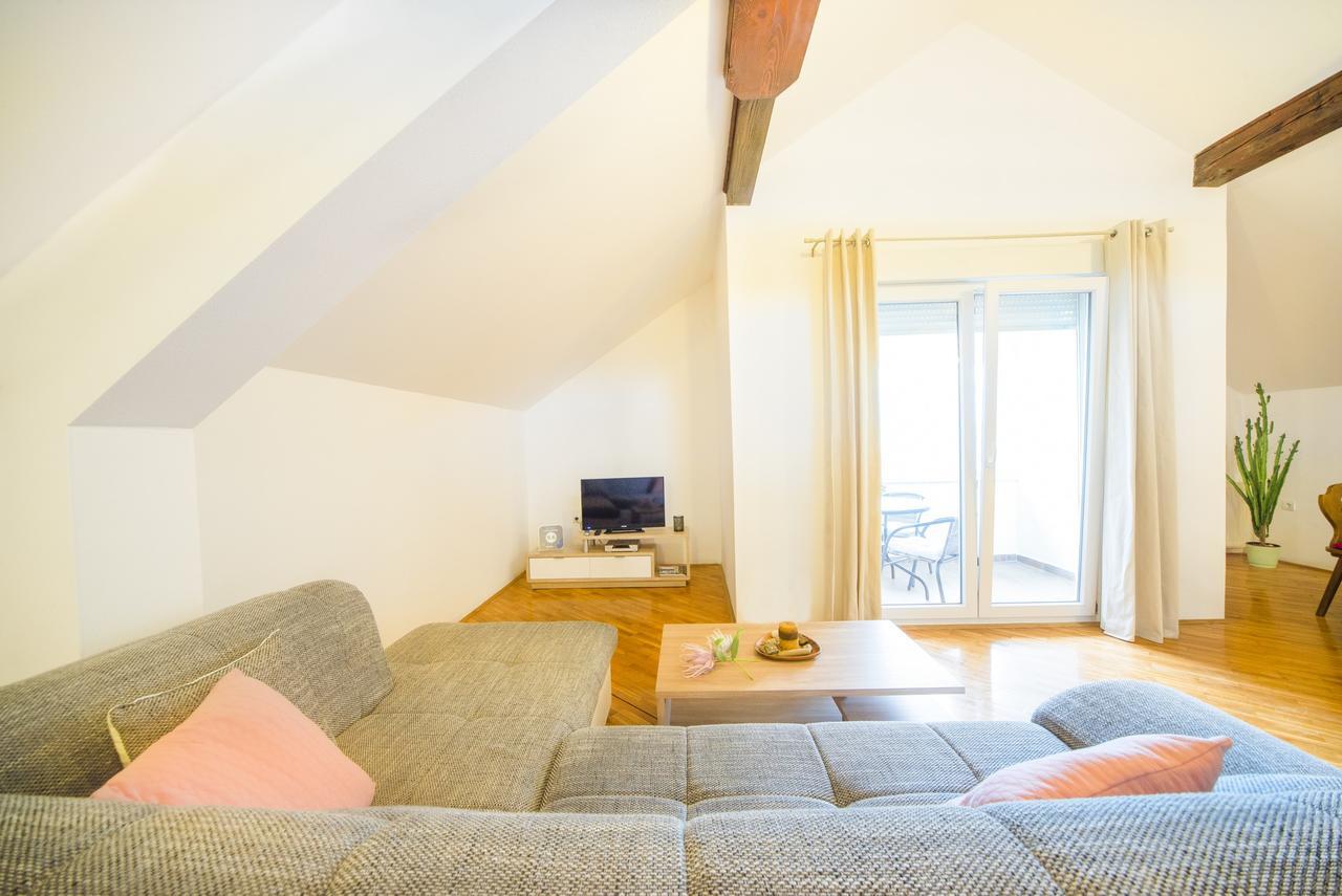 Apartment Bastaja *